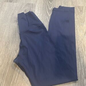 Offline by aerie 7/8 size small navy blue leggings with front cross panel EUC